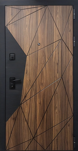 Квартирная входная дверь с комбинированными фрезерованными панелями МДФ